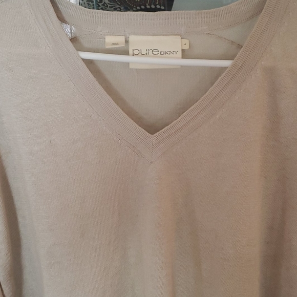 Oversized sweater by DKNY - Picture 3 of 5